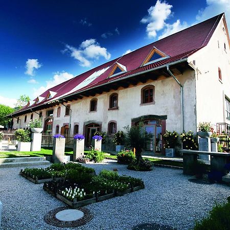 Hotel Rainhof Scheune & Naturpark Restaurant كيشتزارتن المظهر الخارجي الصورة