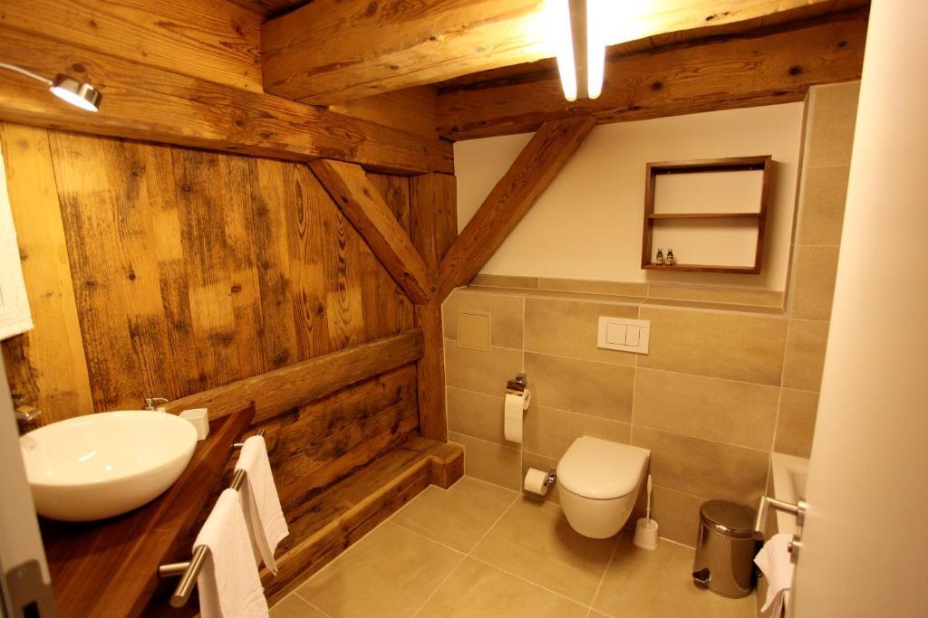 Hotel Rainhof Scheune & Naturpark Restaurant كيشتزارتن الغرفة الصورة