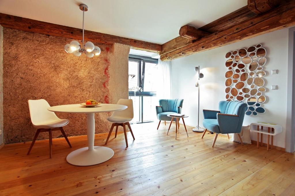 Hotel Rainhof Scheune & Naturpark Restaurant كيشتزارتن الغرفة الصورة